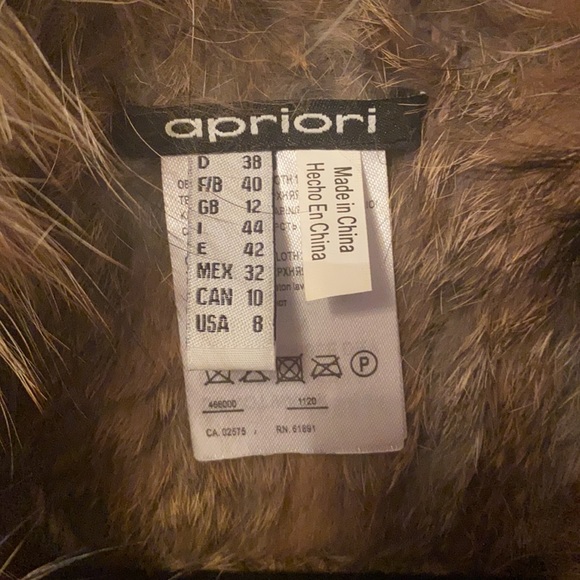 Real Rabbit Fur Vest - Picture 5 of 8